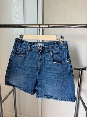 ZARA Mid Blue Denim Relaxed Fit Shorts